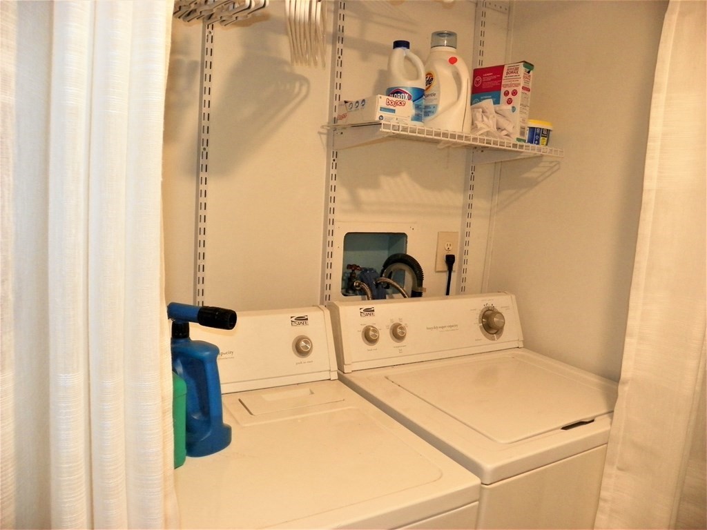 9 Crescent Road Winchendon, MA 01475 - Photo 16 of 23 a utility room with dryer and washer
