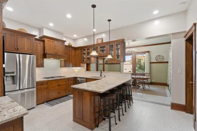 $685,000 | 323 South Central Avenue, Richland Center, WI 53581