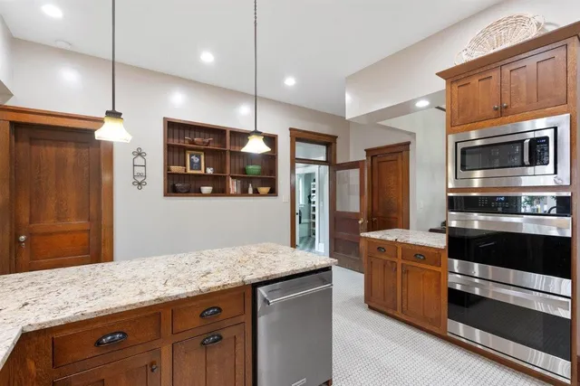 $685,000 | 323 South Central Avenue, Richland Center, WI 53581