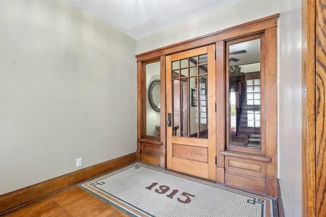 $685,000 | 323 South Central Avenue, Richland Center, WI 53581