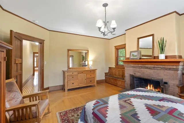 $685,000 | 323 South Central Avenue, Richland Center, WI 53581