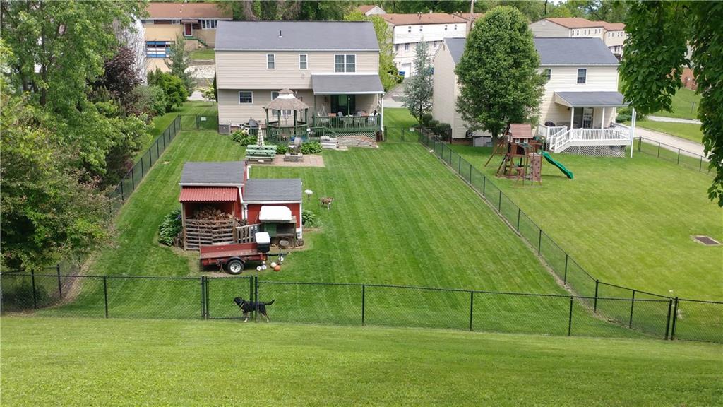 1552 Cathell Road Pittsburgh, PA 15236 - Photo 28 of 34 a view of a chairs in a yard