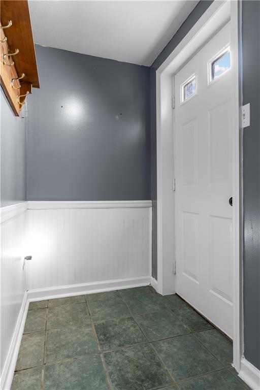 1552 Cathell Road Pittsburgh, PA 15236 - Photo 34 of 34 a view of an empty room