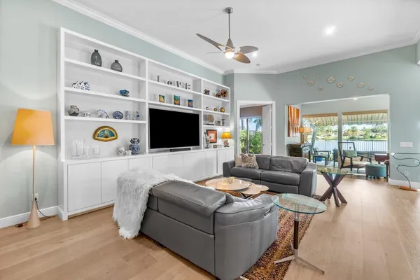 $10,000 | 8222 Dominica Place, Wellington, FL 33414