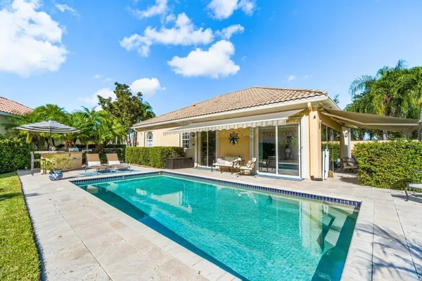 $10,000 | 8222 Dominica Place, Wellington, FL 33414