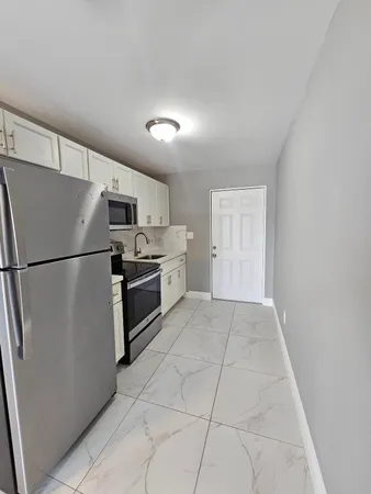 $1,750 | 933 West 7th Street, Unit C, Riviera Beach, FL 33404