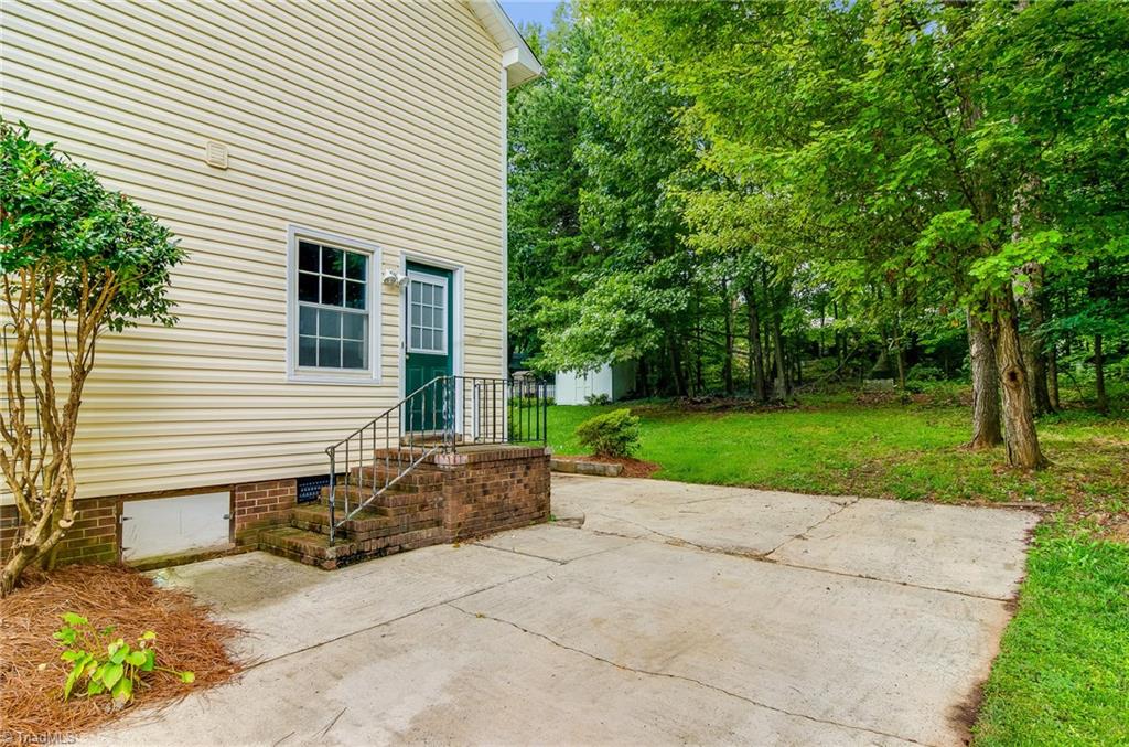 2110 Three Meadows Road Greensboro, NC 27455 - Photo 26 of 29 Gallery Image 26