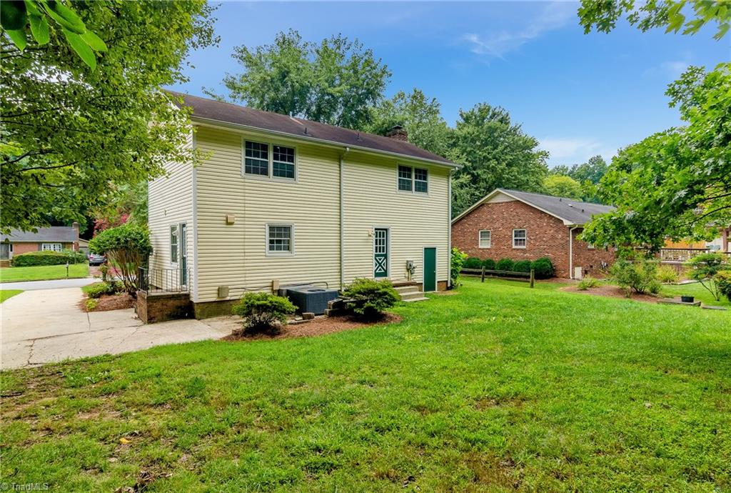 2110 Three Meadows Road Greensboro, NC 27455 - Photo 27 of 29 Gallery Image 27