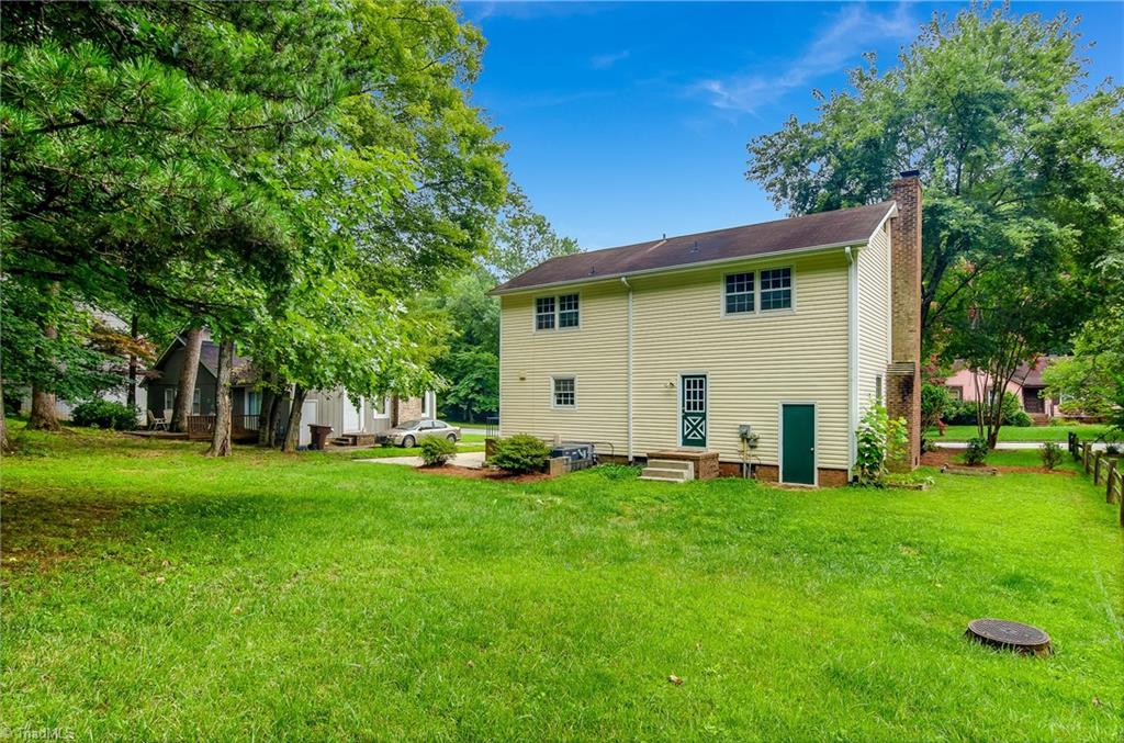 2110 Three Meadows Road Greensboro, NC 27455 - Photo 28 of 29 Gallery Image 28