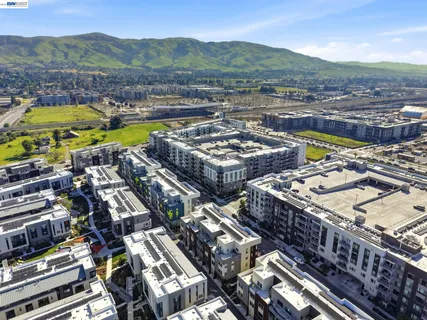 $1,120,000 | 3265 Internet Common, Unit 1000, Fremont, CA 94538