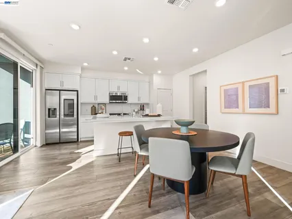 $1,120,000 | 3265 Internet Common, Unit 1000, Fremont, CA 94538