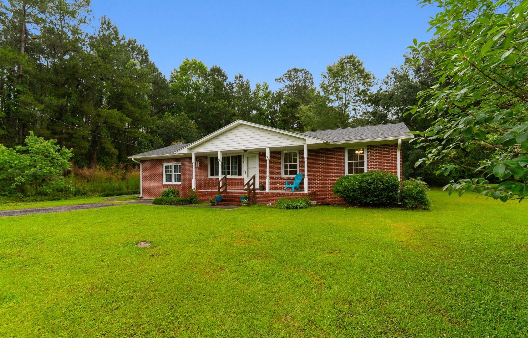 2240 Little Lamb Road Conway, SC 29527 - Photo 3 of 53
