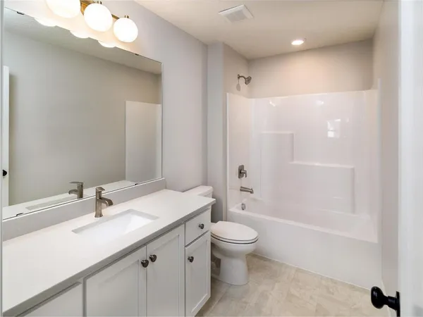 $691,800 | 5380 176th Street West, Lakeville, MN 55044