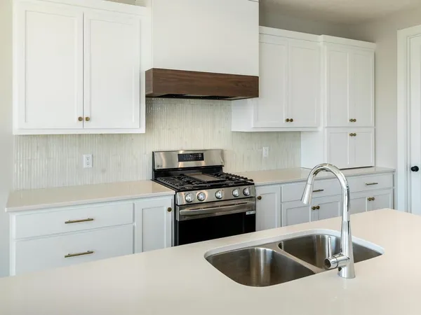 $691,800 | 5380 176th Street West, Lakeville, MN 55044