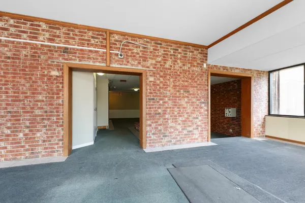 $135,000 | 5011 South Valley Lane, Unit 204, Streamwood, IL 60107