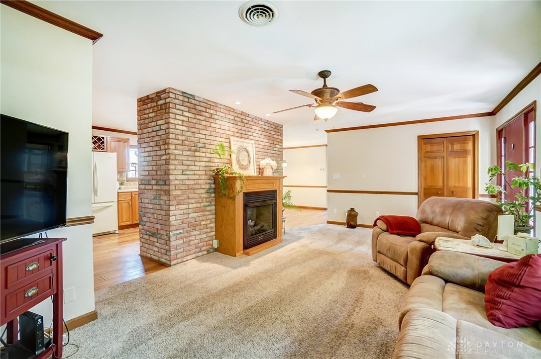 6950 Bunnell Hill Road Springboro, OH 45066 - Photo 8 of 65