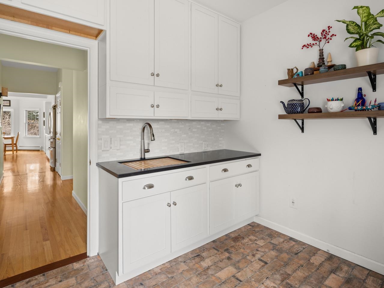 235 Winter Haven Road Shelburne, VT 05482 - Photo 20 of 49 Gallery Image 20