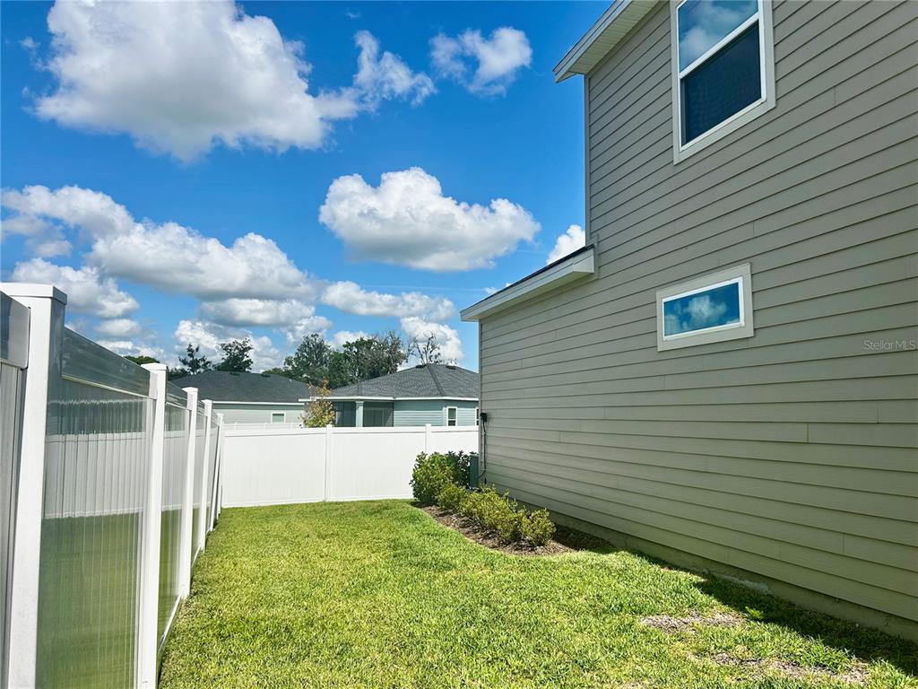4530 Northwest 14th Loop Ocala, FL 34482 - Photo 4 of 40