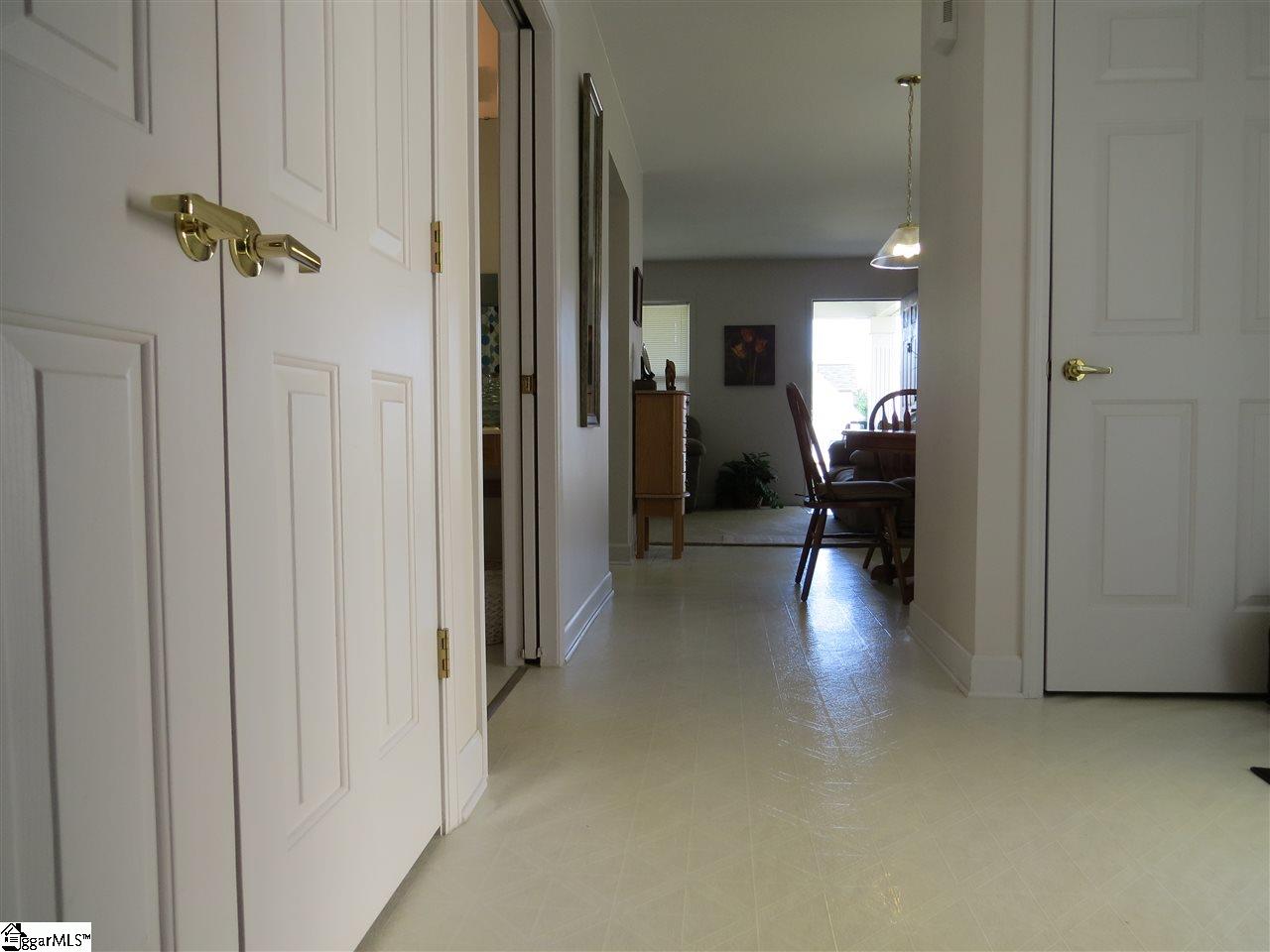 211 Provence Street Greenville, SC 29607 - Photo 13 of 22 Gallery Image 13