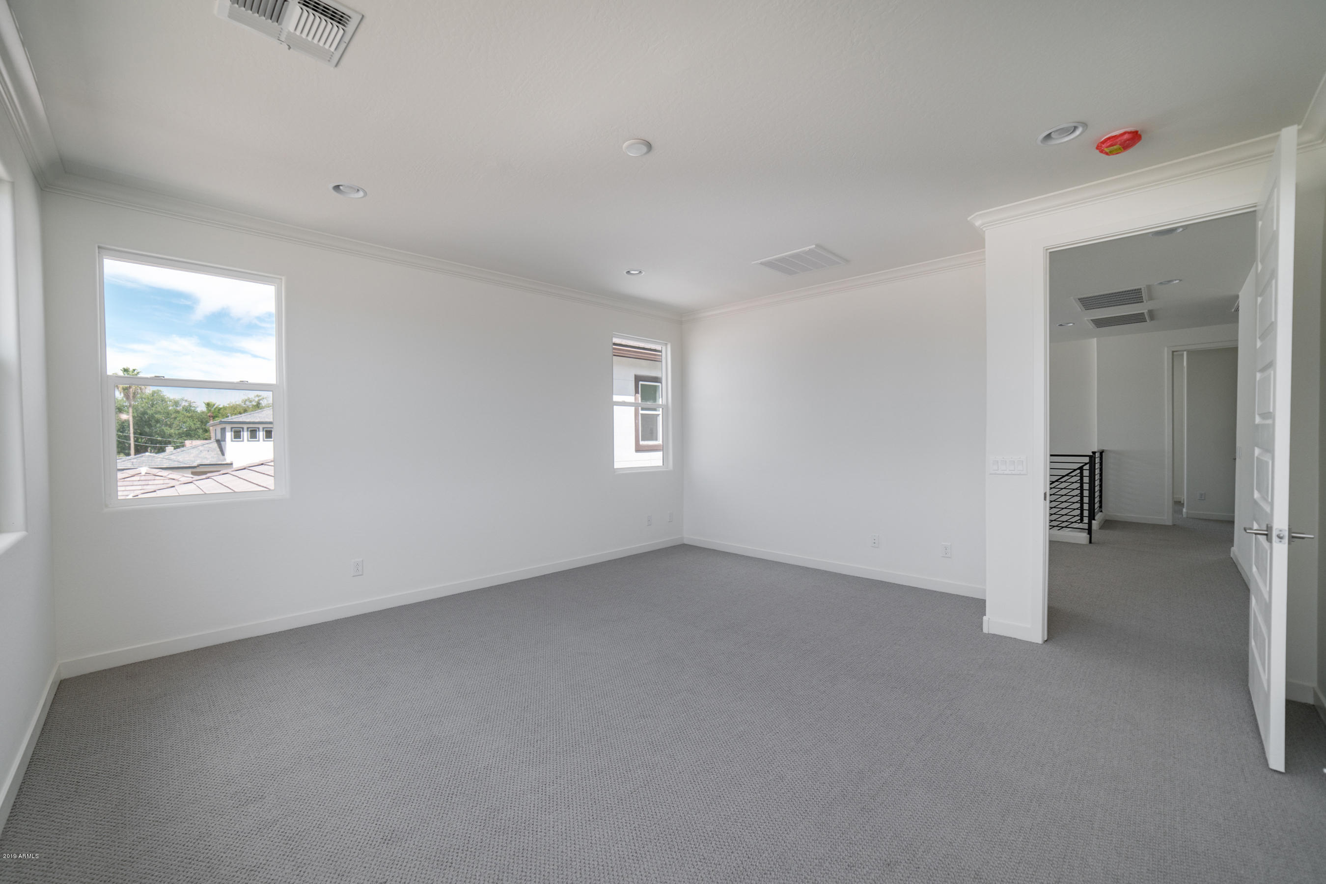 1555 East Ocotillo Road, Unit 18 Phoenix, AZ 85014 - Photo 14 of 26 DSC09515a