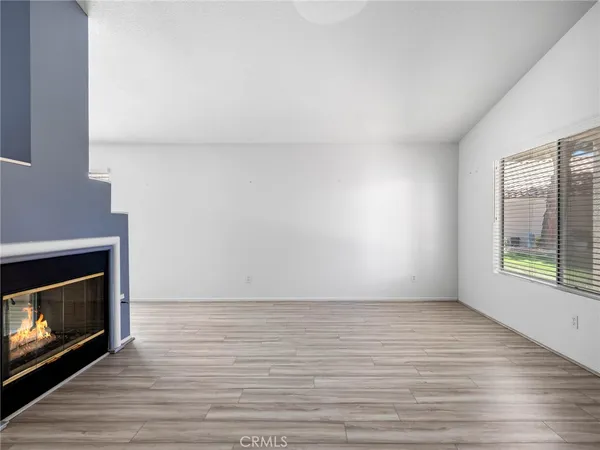 $305,000 | 11554 Francisco Place, Apple Valley, CA 92308