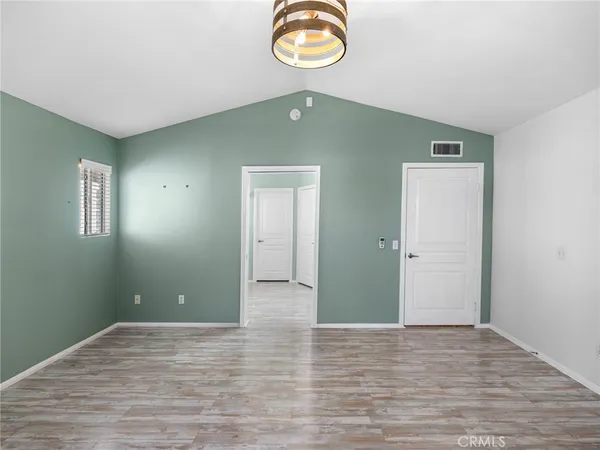 $305,000 | 11554 Francisco Place, Apple Valley, CA 92308