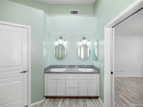 $305,000 | 11554 Francisco Place, Apple Valley, CA 92308