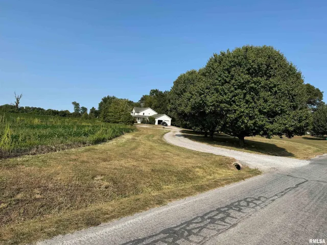 $349,000 | 102 West North Street, Ina, IL 62846