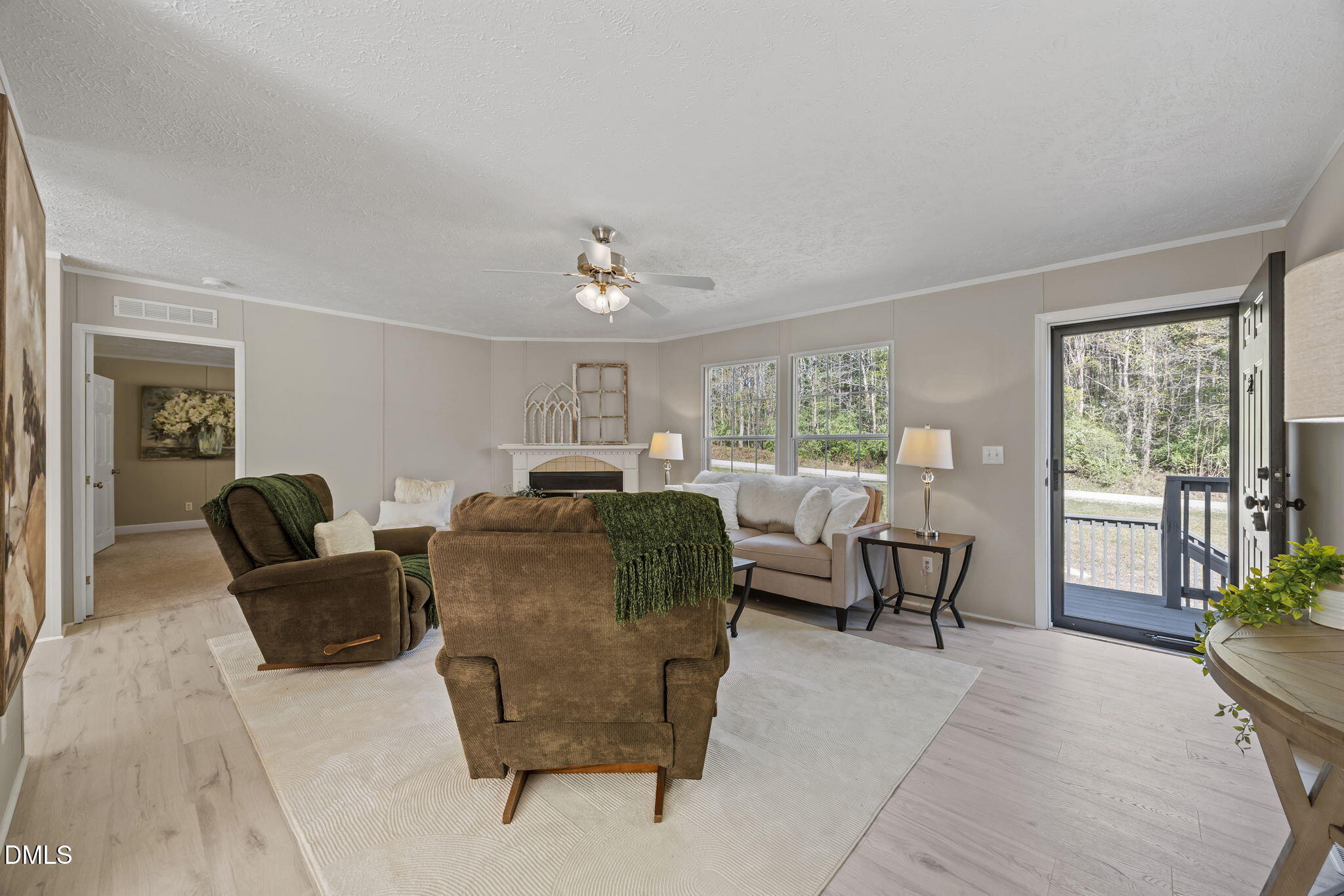 721 General Green Road Kittrell, NC 27544 - Photo 8 of 36 a living room with furniture and a window