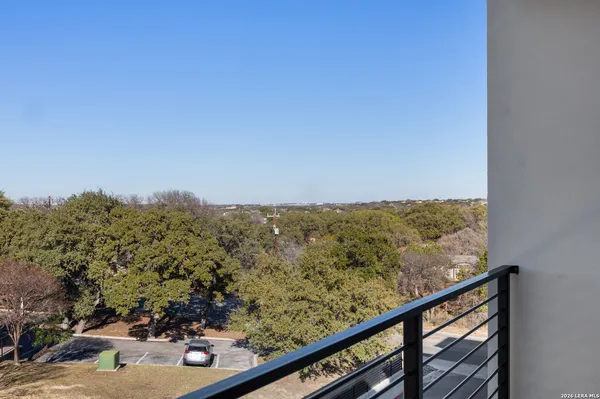$239,000 | 10899 South Hausman Road, Unit 207, San Antonio, TX 78249