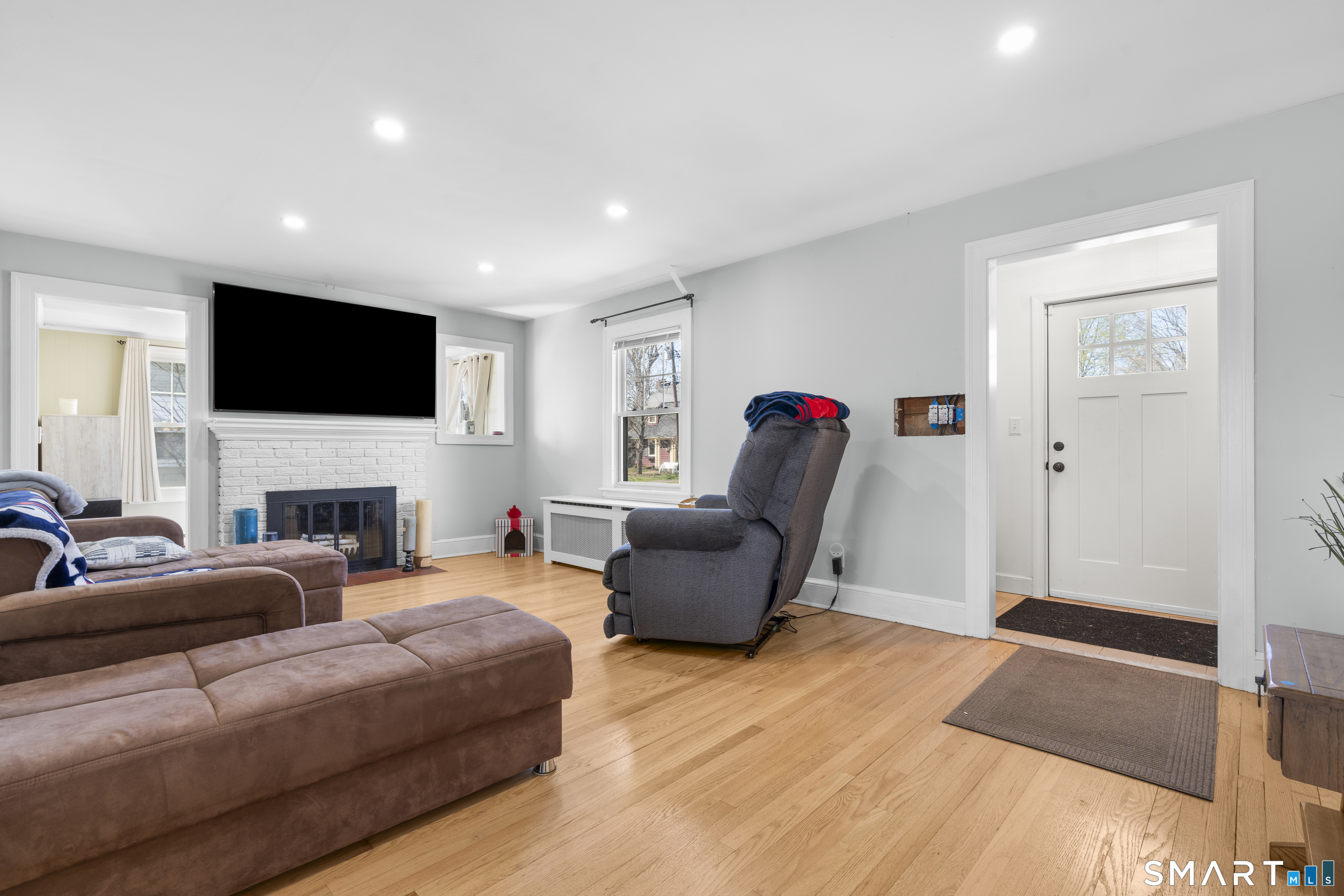 6 Eastwood Road Cromwell, CT 06416 - Photo 14 of 39