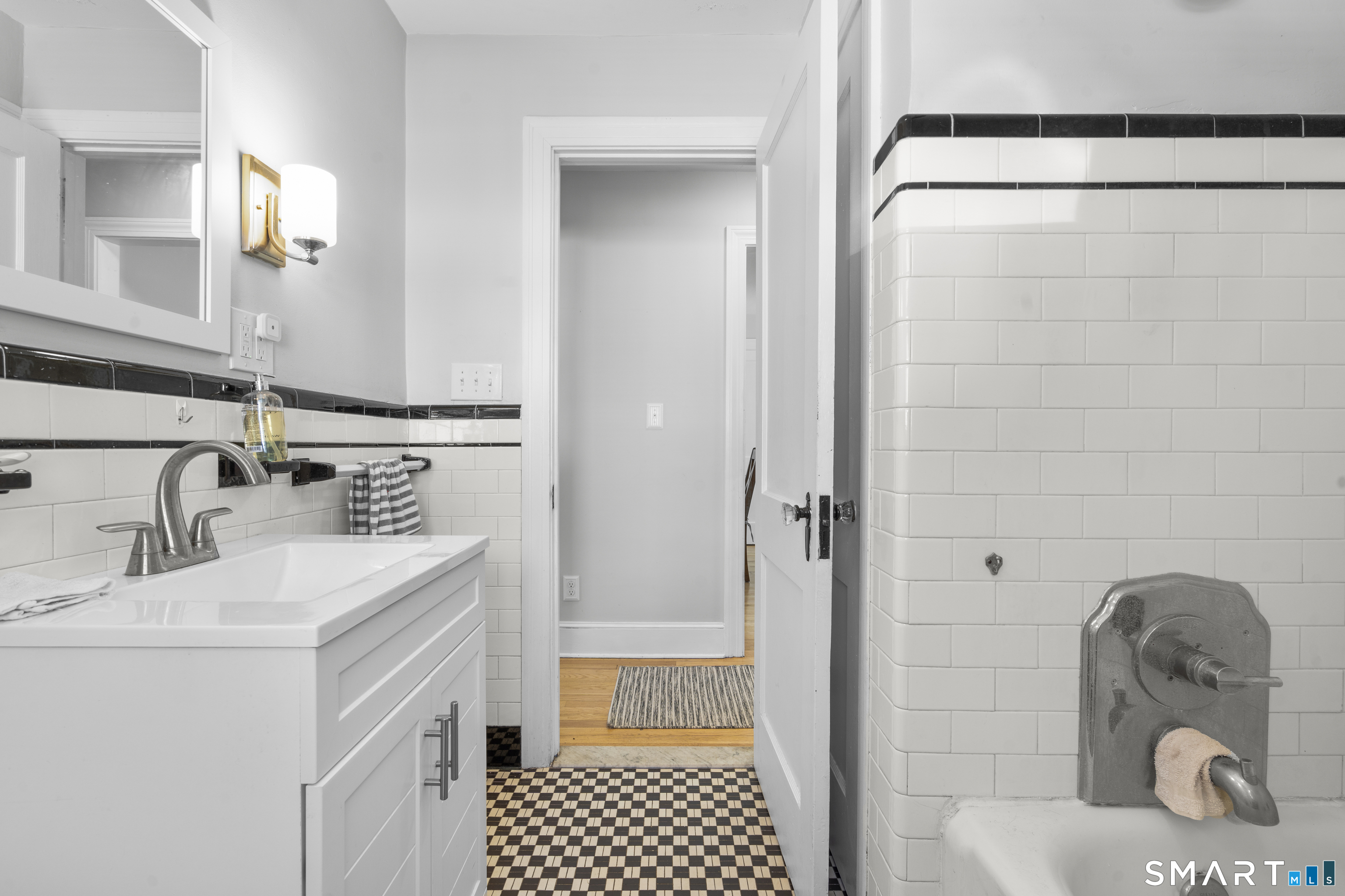 6 Eastwood Road Cromwell, CT 06416 - Photo 32 of 39