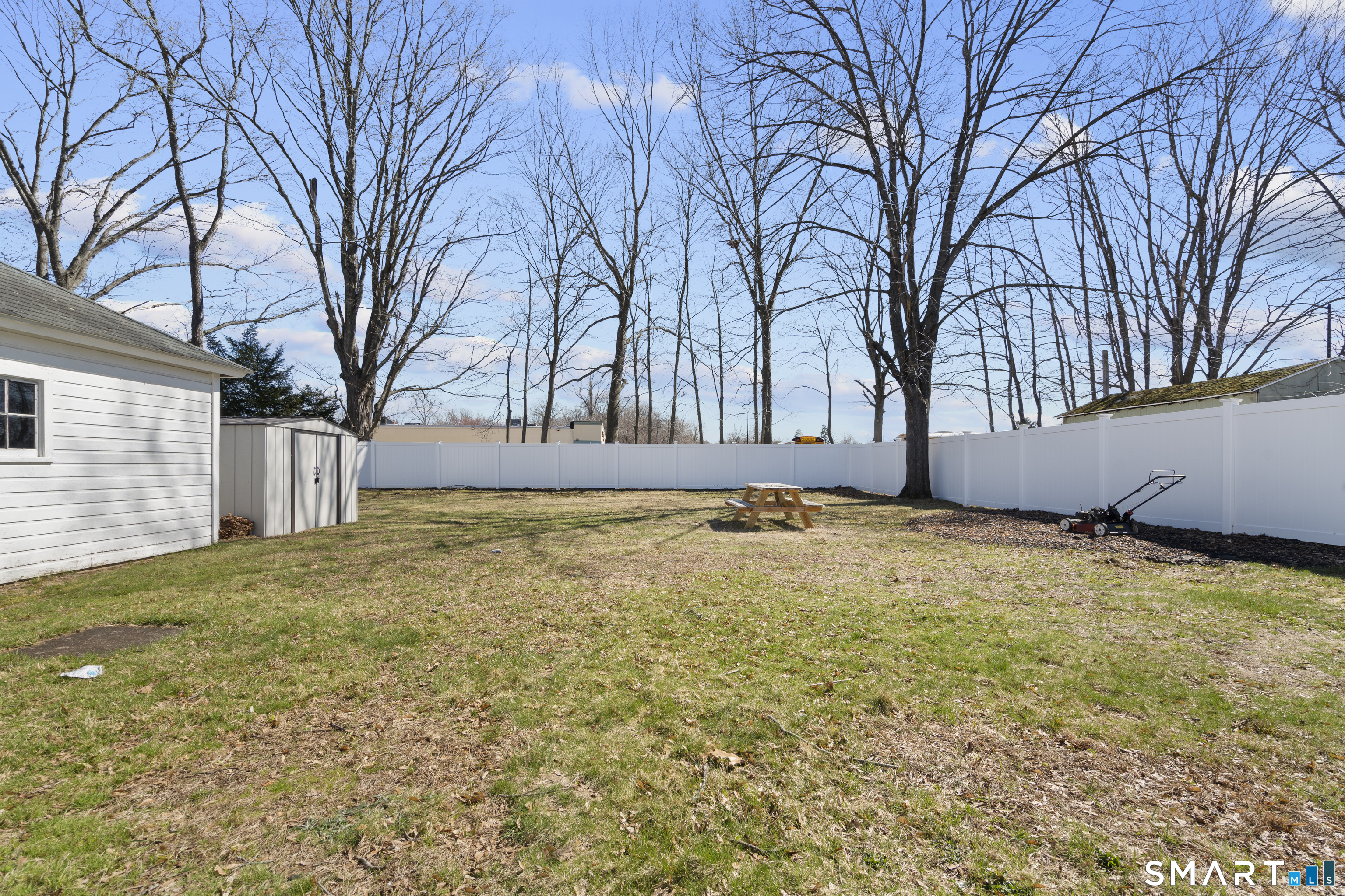 6 Eastwood Road Cromwell, CT 06416 - Photo 8 of 39