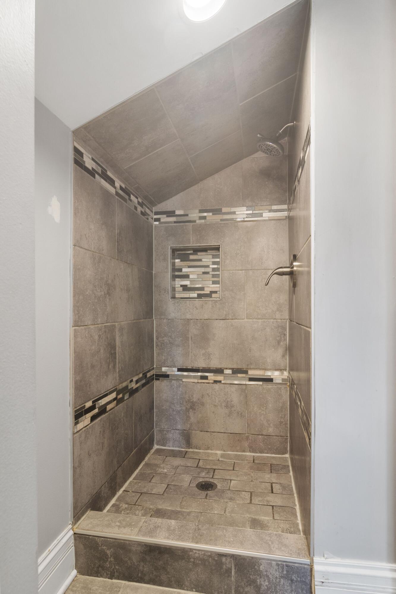 1847 Springvale Drive Crown Point, IN 46307 - Photo 20 of 22 a bathroom with a shower