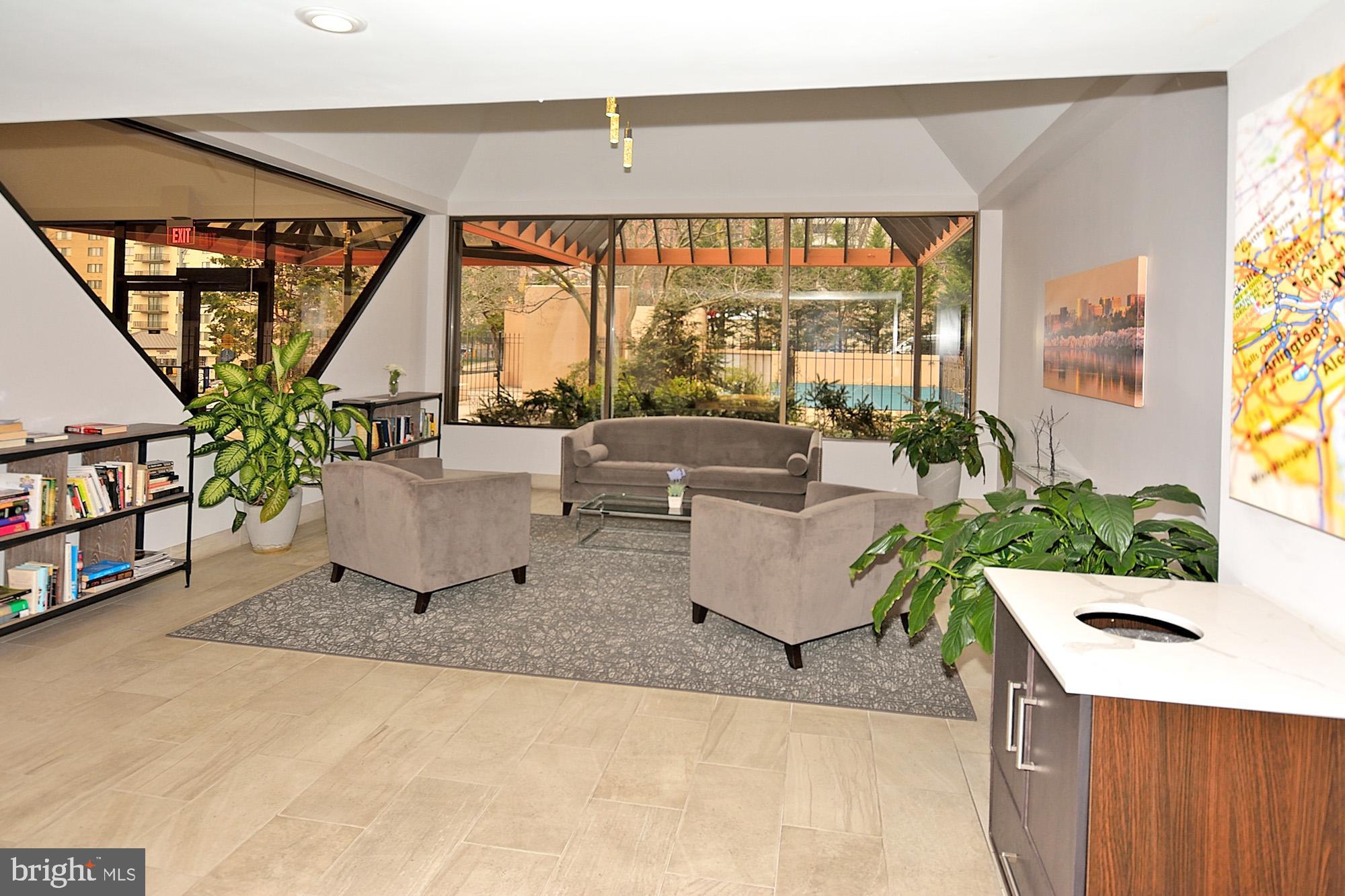 1301 North Courthouse Road, Unit 1809 Arlington, VA 22201 - Photo 5 of 36 LOBBY-RECENTLY REMODELED