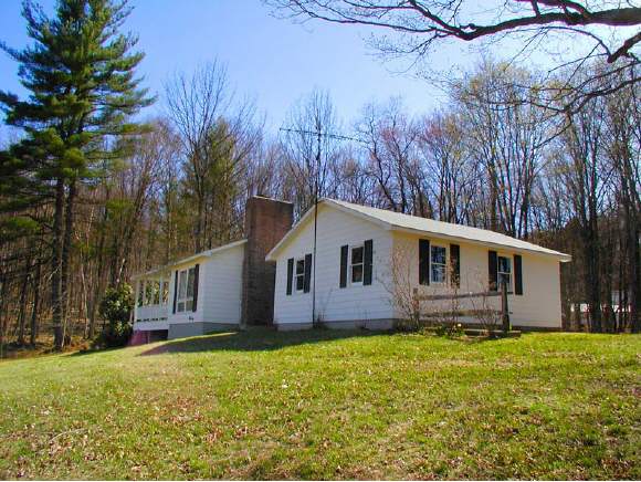 19 Howe Road Newfane, VT 05362 - Photo 1 of 9