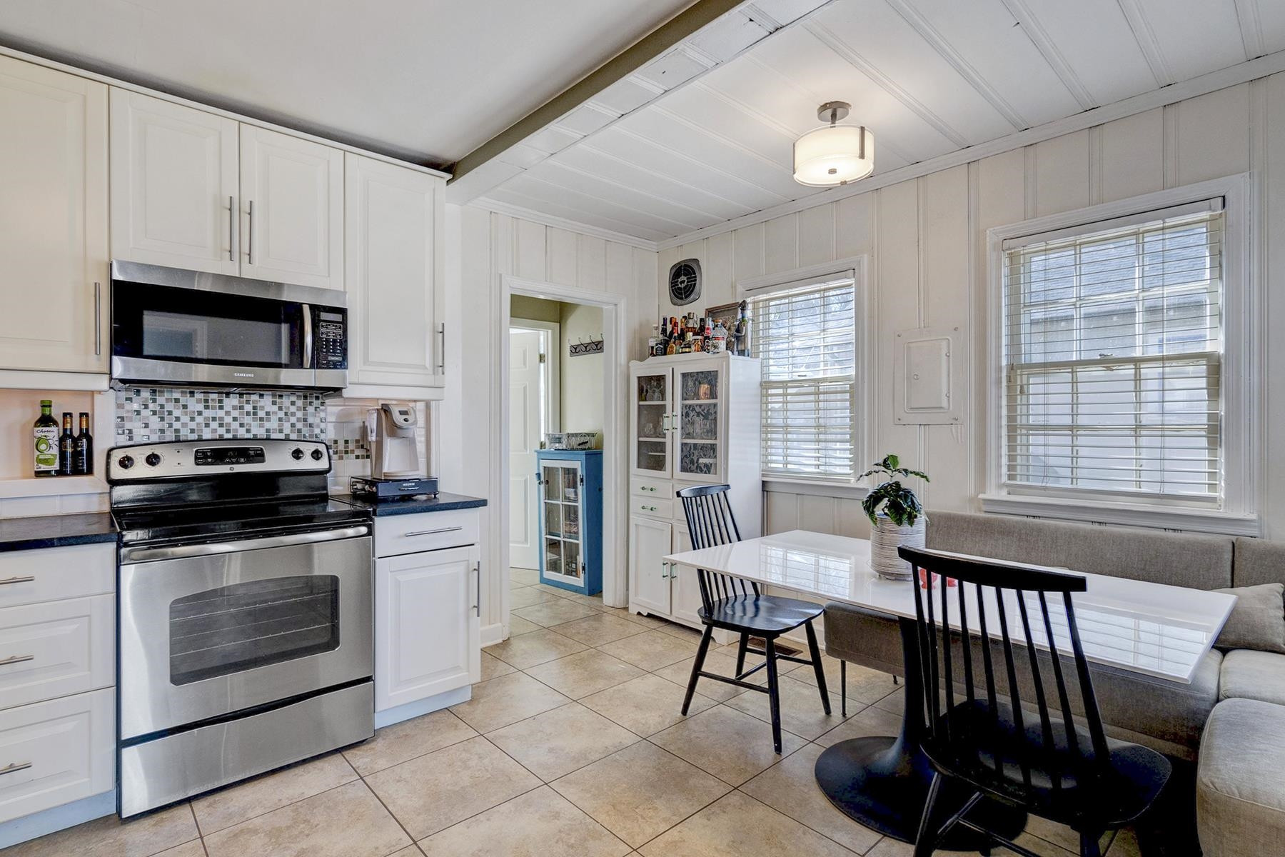 224 Glascock Street Raleigh, NC 27604 - Photo 8 of 28 Kitchen