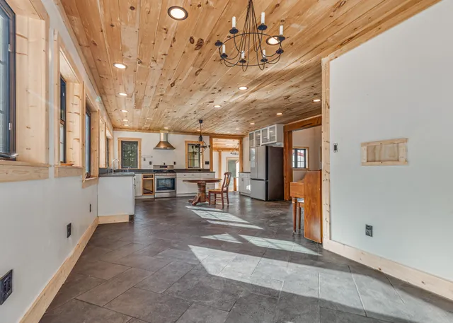 $574,900 | W3690 Belgium Kohler Road, Fredonia, WI 53021