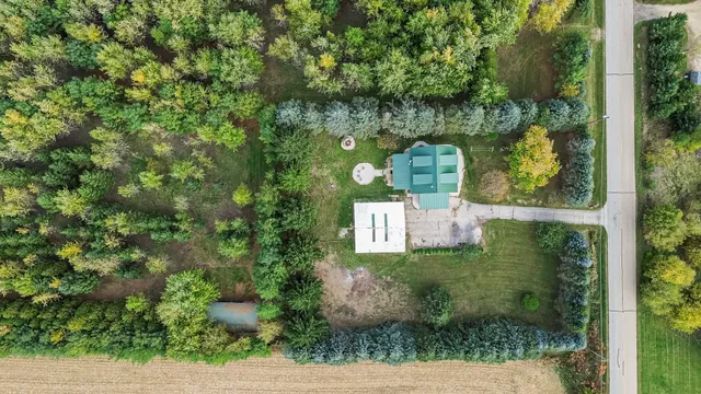 $574,900 | W3690 Belgium Kohler Road, Fredonia, WI 53021