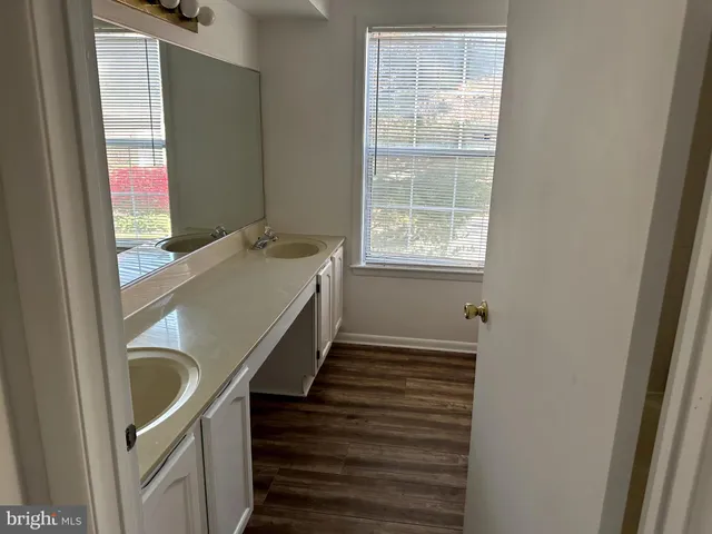 $2,550 | 102 Sequoia Court, Unit 6, Princeton, NJ 08540