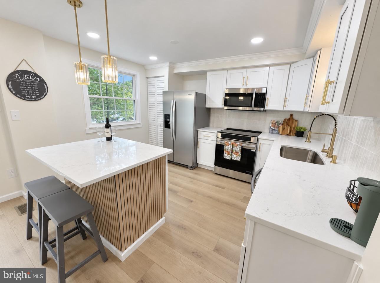11550 Ivy Bush Court Reston, VA 20191 - Photo 8 of 30 Gallery Image 8