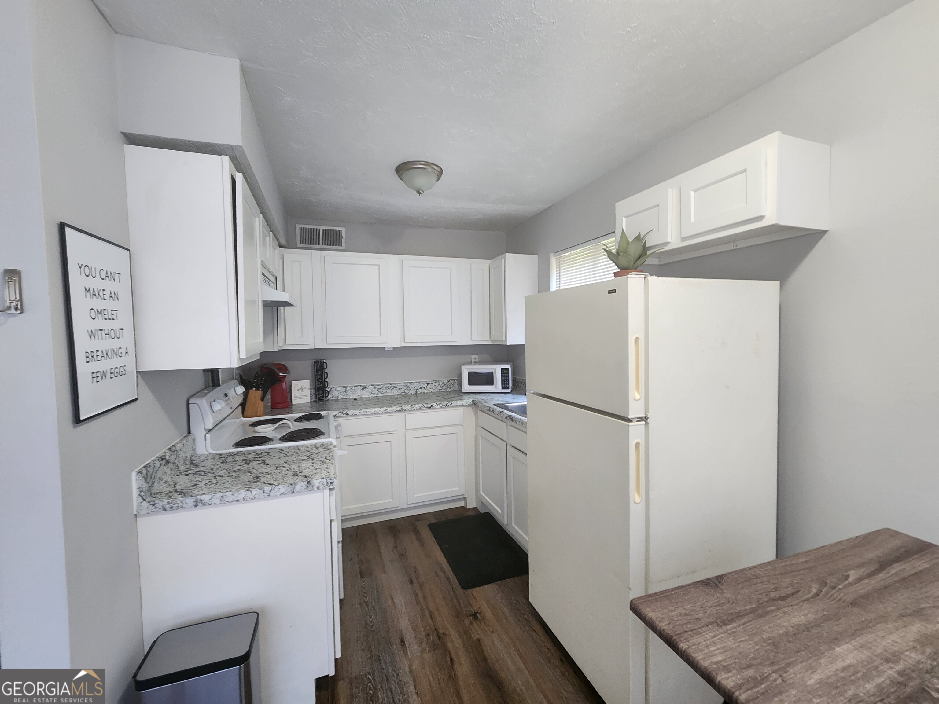 917 Oakview Avenue, Unit B Columbus, GA 31906 - Photo 5 of 13