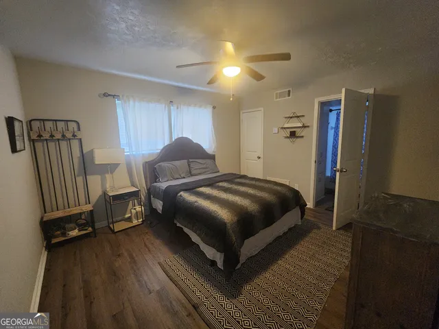 $1,200 | 917 Oakview Avenue, Unit B, Columbus, GA 31906