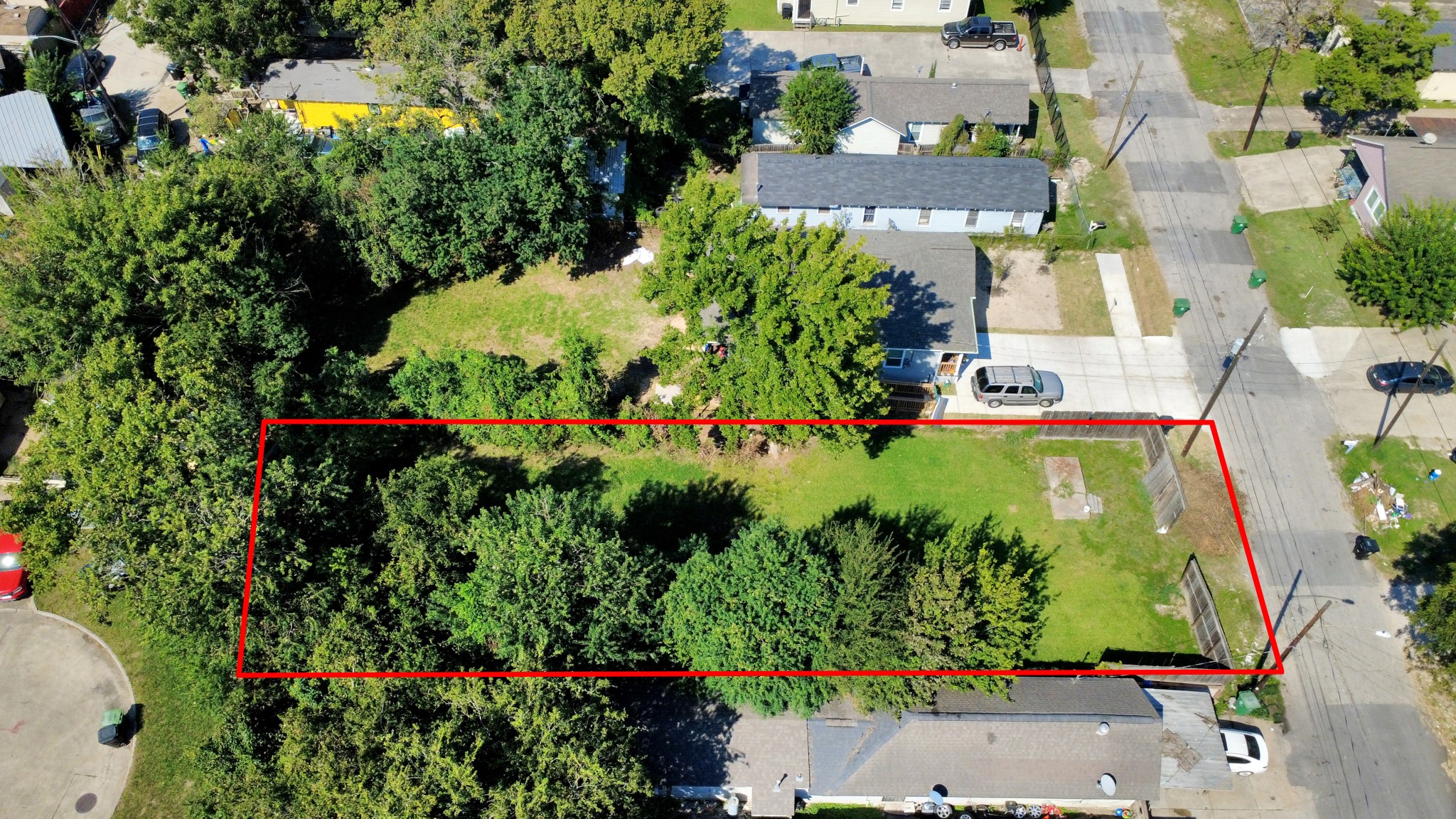7934 Sherman Street Houston, TX 77012 - Photo 17 of 23 an aerial view of residential house with yard and outdoor seating