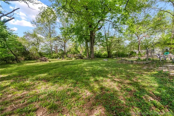 $189,900 | 907 Allison Lane, Jeffersonville, IN 47130