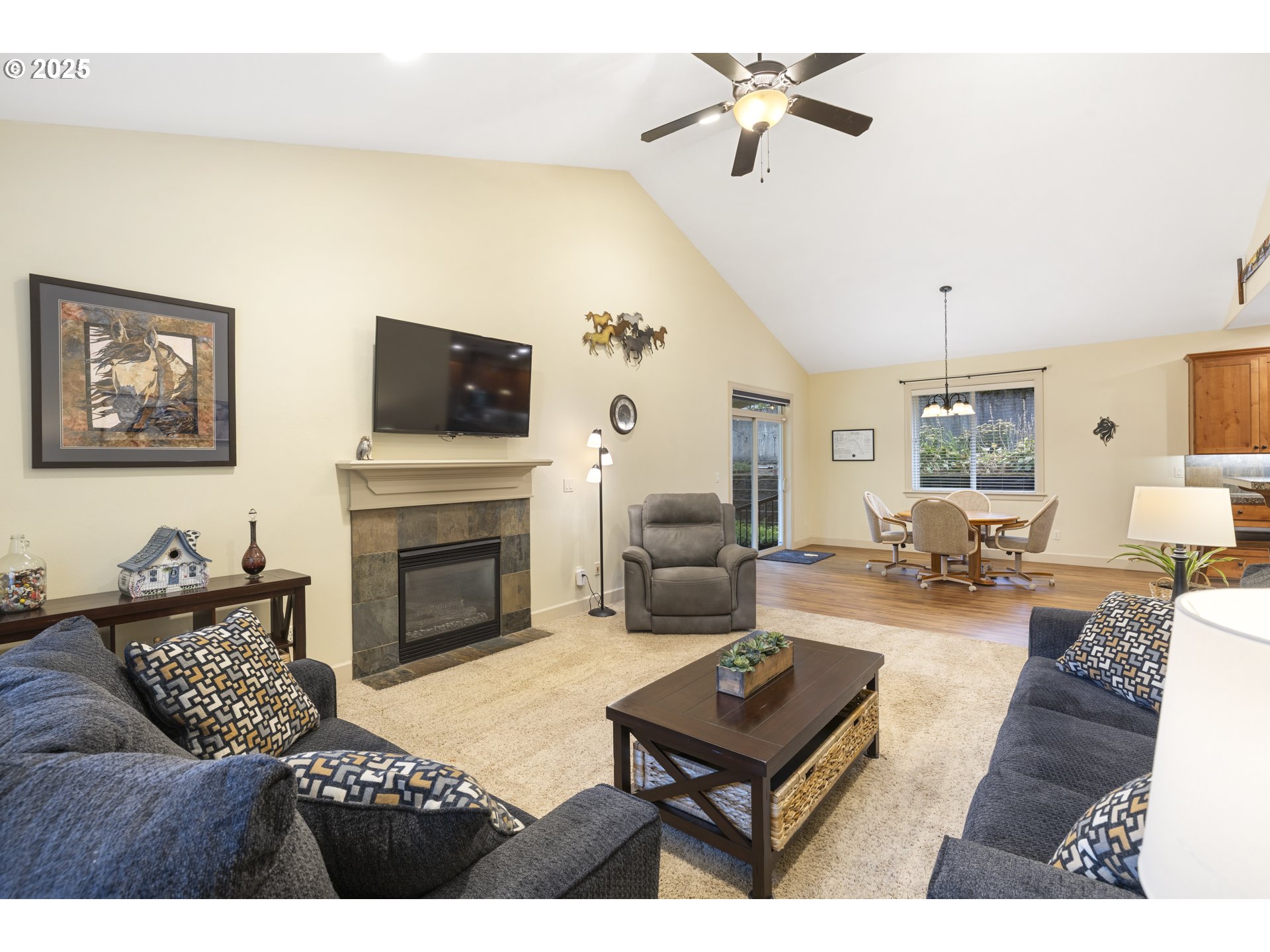39913 Wall Street Sandy, OR 97055 - Photo 7 of 41 Gallery Image 7