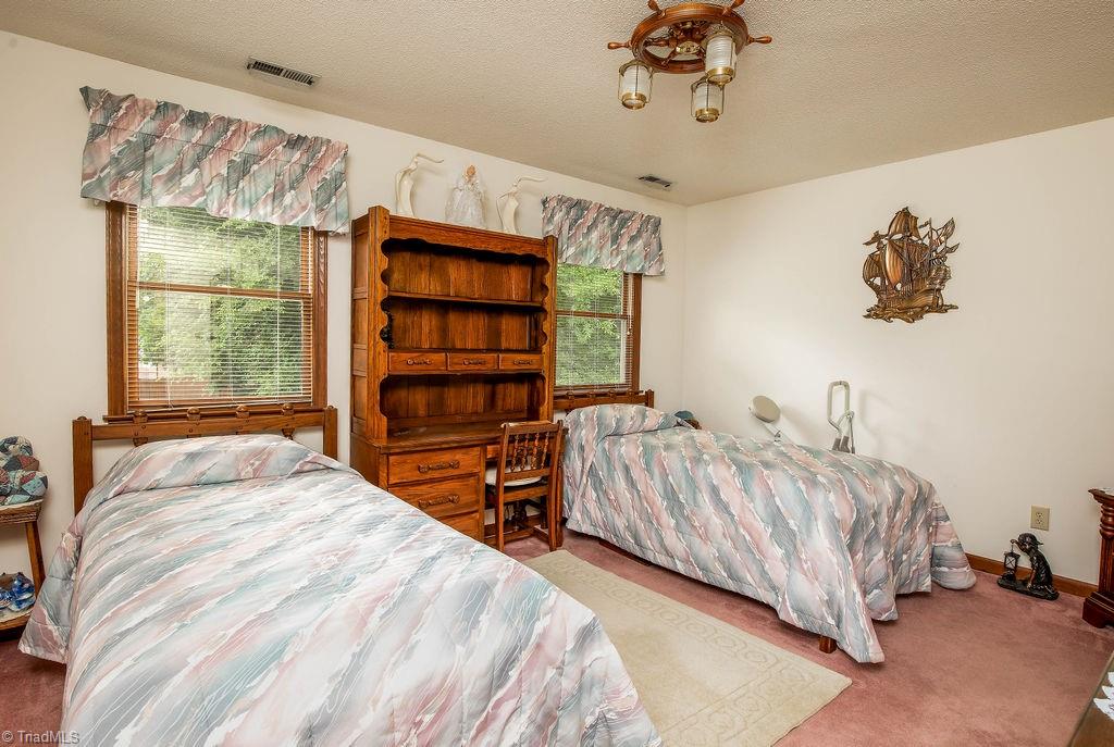 423 Walnut Grove Road Archdale, NC 27263 - Photo 15 of 25