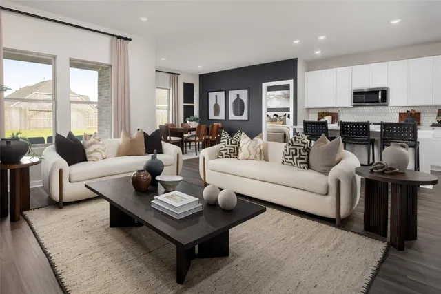 $333,955 | 13613 Gray Landing Drive, Elgin, TX 78621