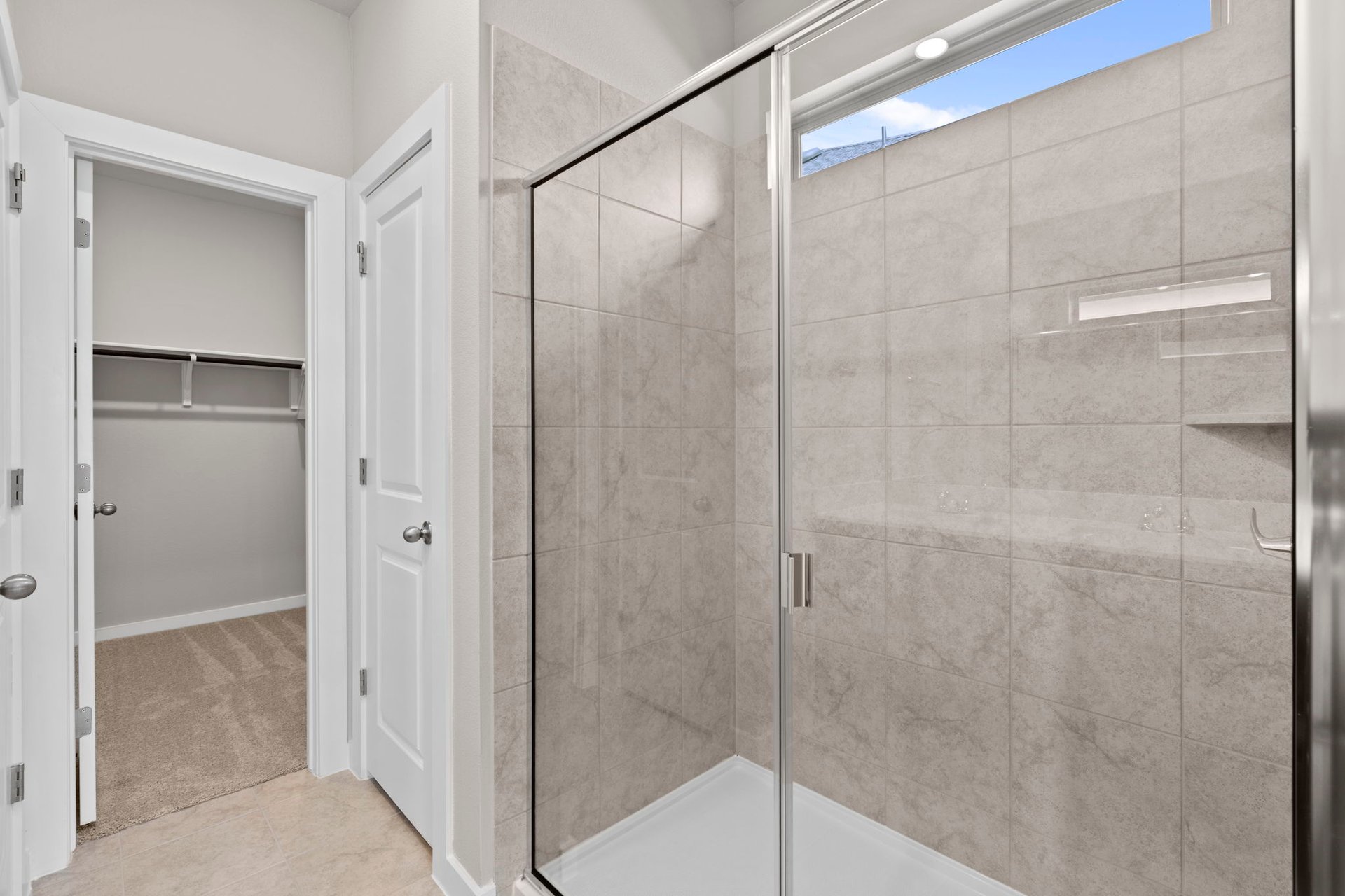 13613 Gray Landing Drive Elgin, TX 78621 - Photo 19 of 33 Walk-in shower in Primary Bath