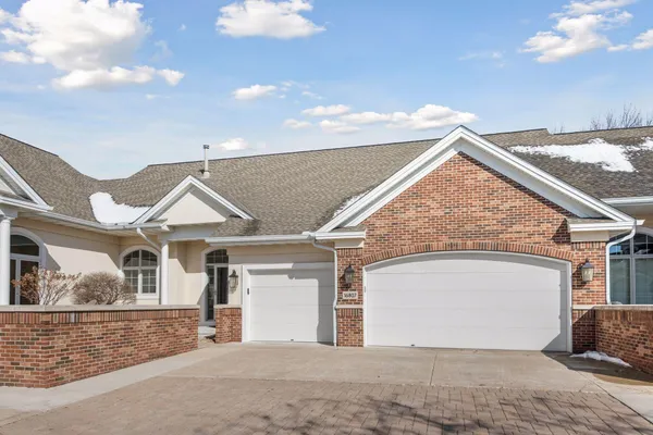 $599,900 | 16807 49th Place North, Plymouth, MN 55446